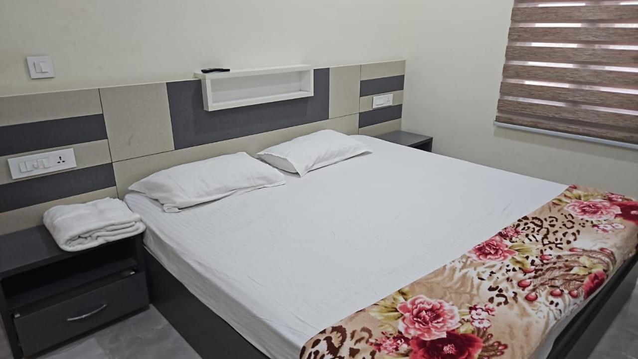 Beautiful Village House With All Facilities. Alappuzha Esterno foto